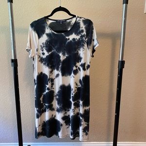 Tye dyed black, gray, white shirt dress